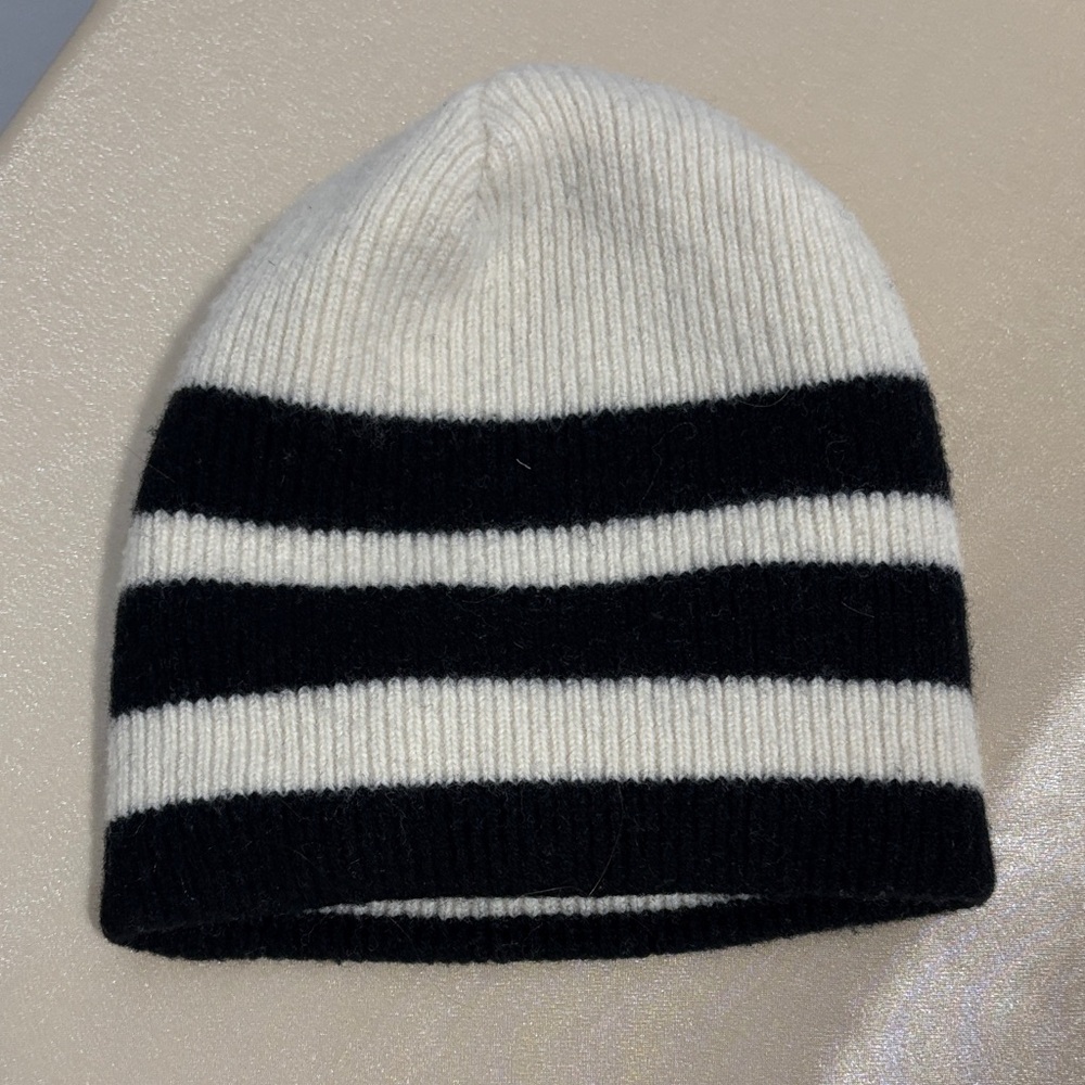 GAP Black and White Striped Beanie